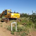 Maquinaria arranca cultivos frutales en Extremadura 2_250619